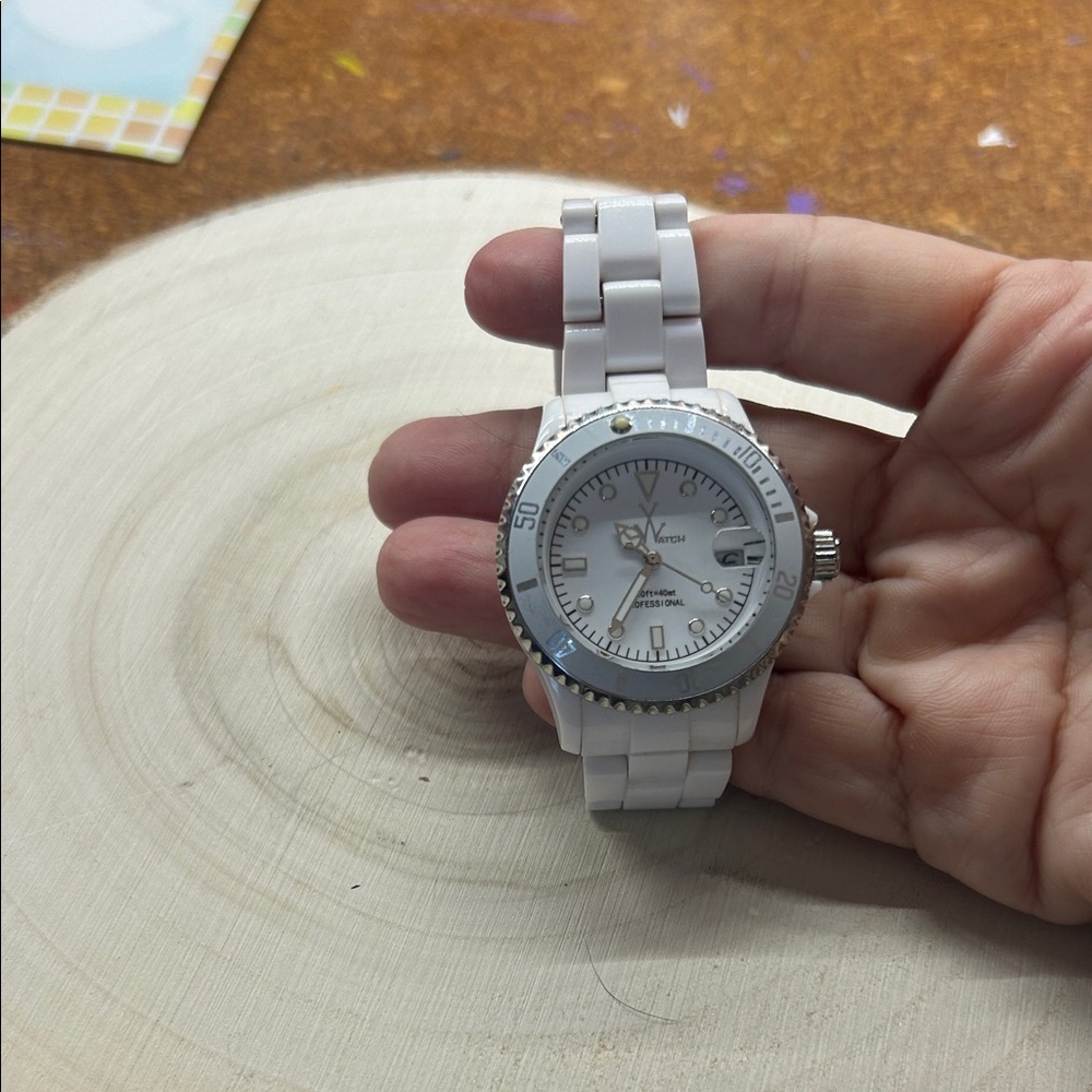 Invicta White and Silver Women's Watch